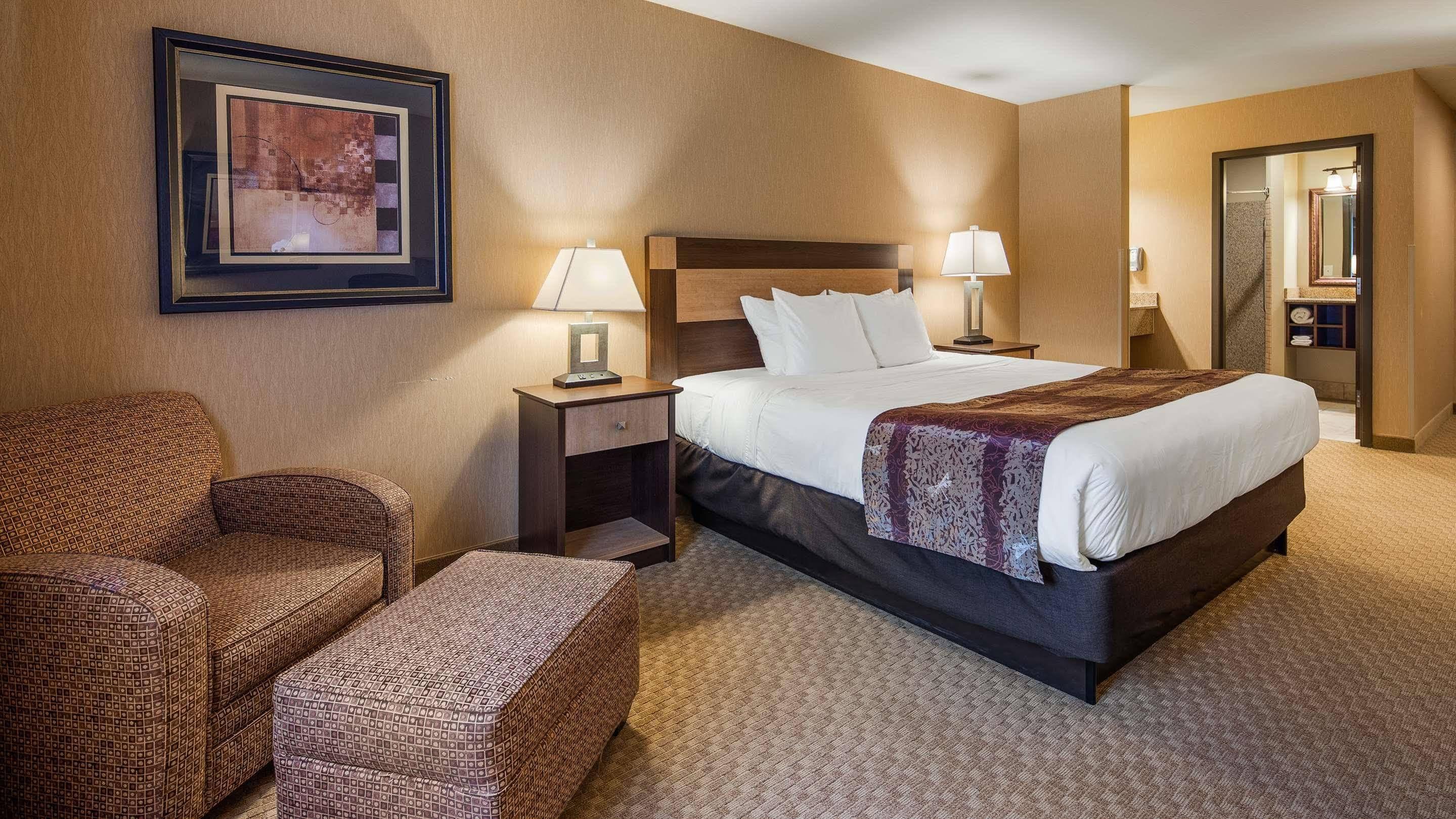Crandon Inn & Suites Esterno foto